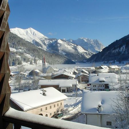 Ferienwohnung Pension Tirol บีเคลบาค ภายนอก รูปภาพ
