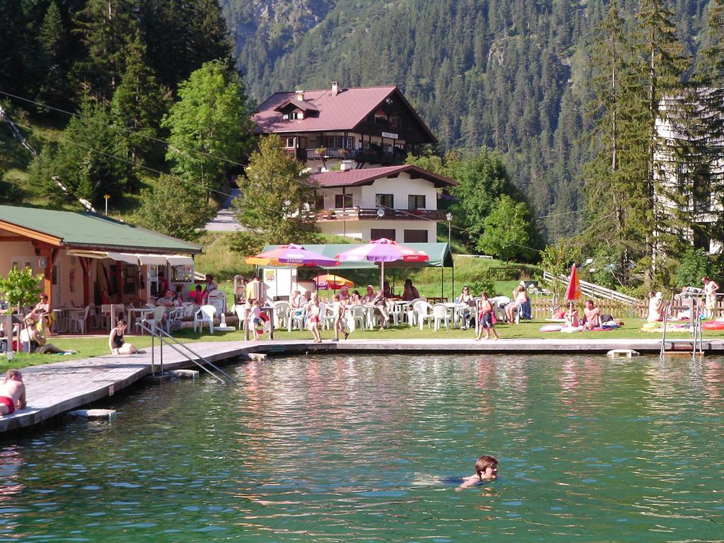 Ferienwohnung Pension Tirol บีเคลบาค ภายนอก รูปภาพ