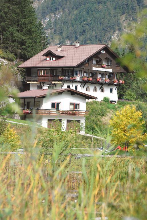 Ferienwohnung Pension Tirol บีเคลบาค ภายนอก รูปภาพ