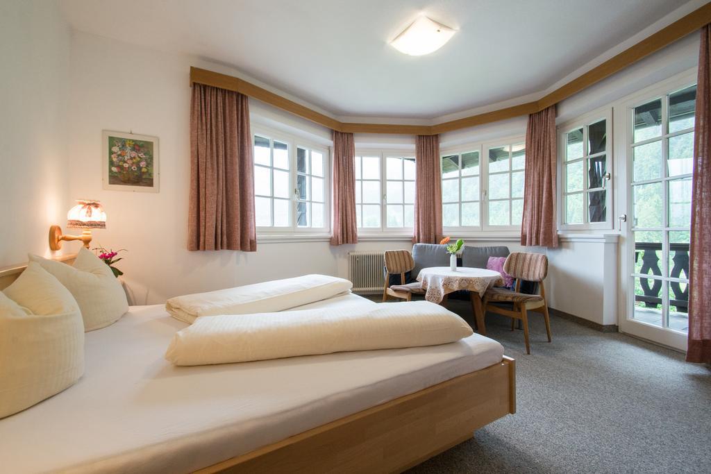 Ferienwohnung Pension Tirol บีเคลบาค ภายนอก รูปภาพ